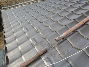 接着剤の効果が切れて外れてしまった這樋
